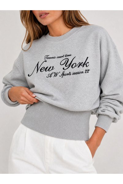 ESADE Women's Gray New York Printed Crew Neck Oversize Sweatshirt with Waist Tie