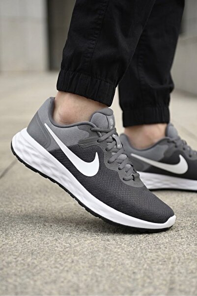 Nike REVOLUTION 6 Unisex Spor Ayakkabı Gri/Siyah ( DAR KALIPTIR 1 BEDEN BUYUK...