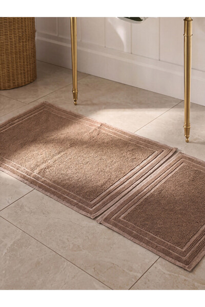 LC Waikiki Rmz Gi̇yi̇m Farkiyla Frame Embroidered 2-Piece Bathroom Mat Set