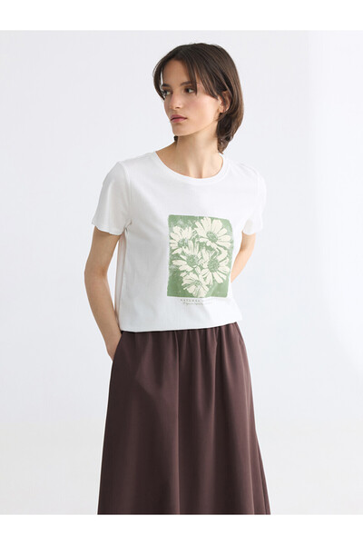 LC Waikiki Flower Printed 100% Cotton Women's T-Shirt