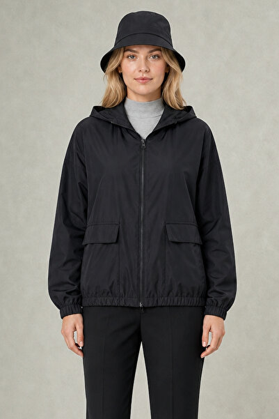 Montland Women's Black Crinkle Fabric Hooded Raincoat with Elastic Waist and ...