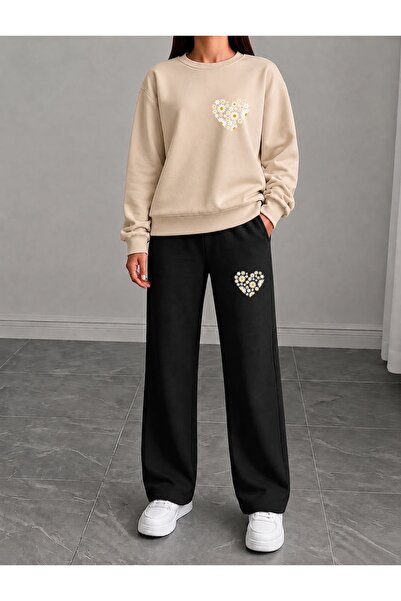 FUFLUNS Daisy and Heart Printed Women's Cuffed Crew Neck Bottom/Top Tracksuit...