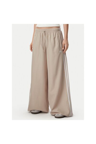 adidas Pantaloni de trening pentru femei KT0019 Bej