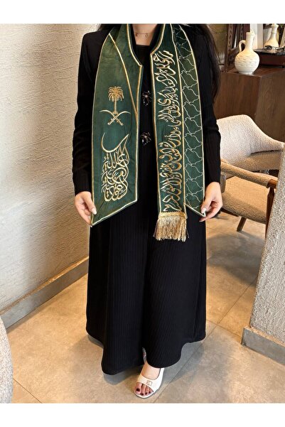 Moon Saudi National Day Shawl and Scarf Velvet Embroidered Pride and Elegance...