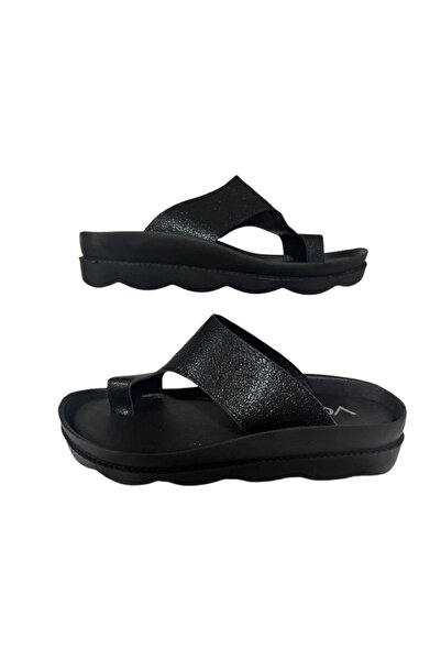Voga -- Casual Flip Flops