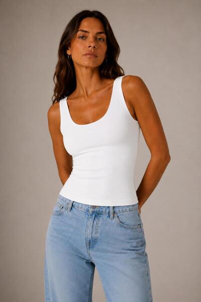 ALEXANDERGARDI Seamless U-Neck Undershirt