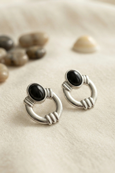 Generic Brand 316L Steel Silver Color Vintage Black Stone Earrings