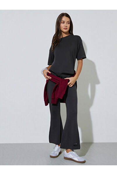 Styli Charcoal Badge Detail T-Shirt and Flared Leggings Co-ord Set