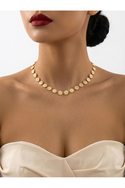 Take Two By Styli Daisy Flower Station Necklace