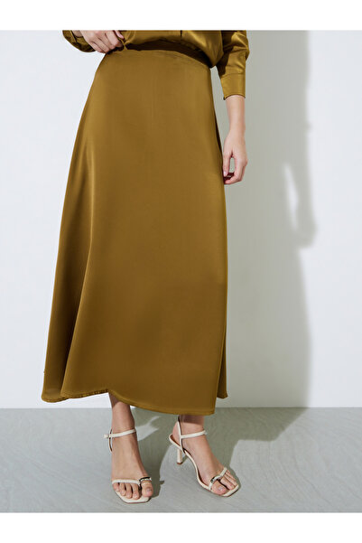 Styli Olive Solid A-Line Maxi Skirt
