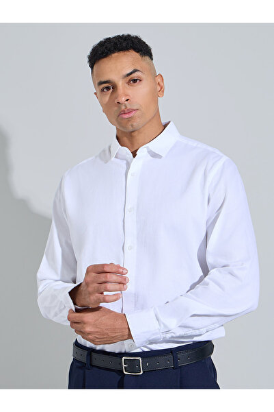 Styli White Solid Textured Regular Fit Shirt