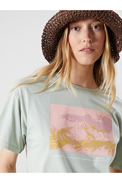 LC Waikiki Γυναικείο T-shirt με λαιμόκοψη Crew