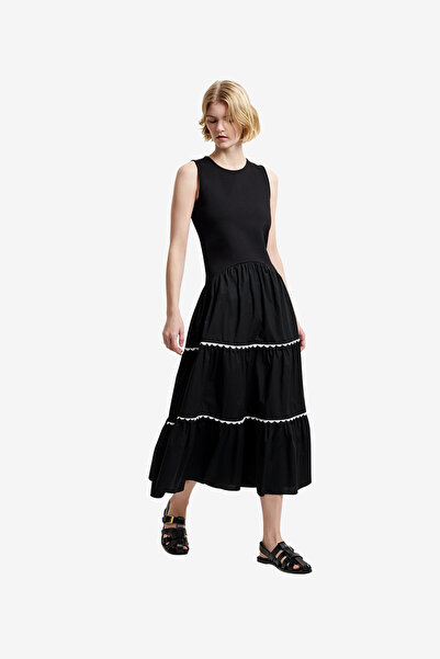French Connection Women's Kaylie Mix Tiered Ric Rac Monochrome Midi Dress