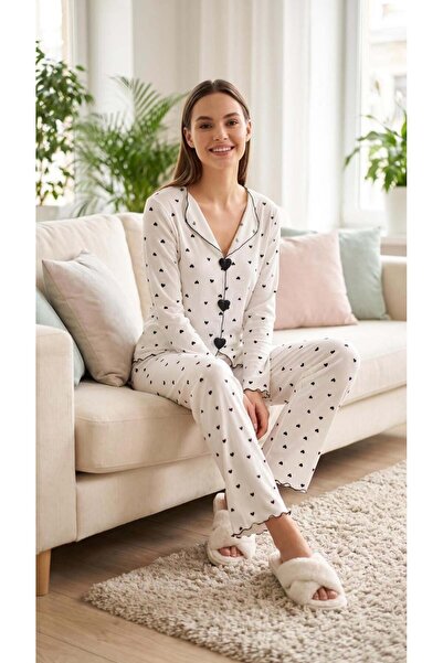 Mia Homewear KADIN BEYAZ SİYAH MİNİK KALPLİ KAŞKORSE UZUN KOLLU PİJAMA TAKIMI.