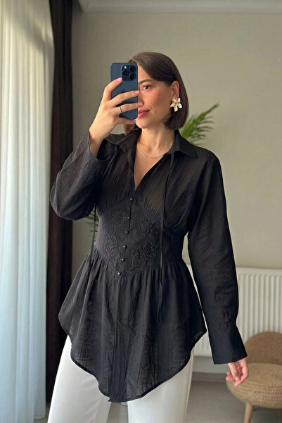 Kubos Moda Dantel İşlemeli Korseli Siyah Tensel Gömlek Tunik