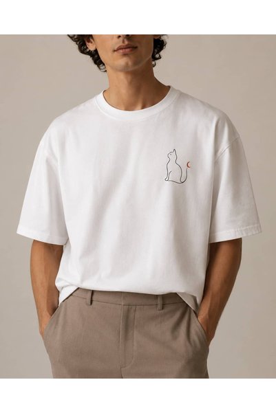 CANMODA Beyaz Oversize Minimal Ay Kuyruklu Kedi Baskılı Tasarım Tişört