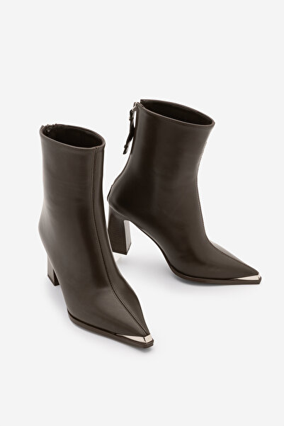 Marjin Women's Pointed Toe Back Zipper Thick Heeled Boots Zavoli Brown
