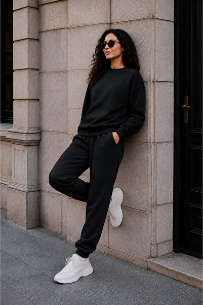 Camenta Women's 3 Thread Non-Threaded Crew Neck Sweatshirt & Jogger Sweatpant...