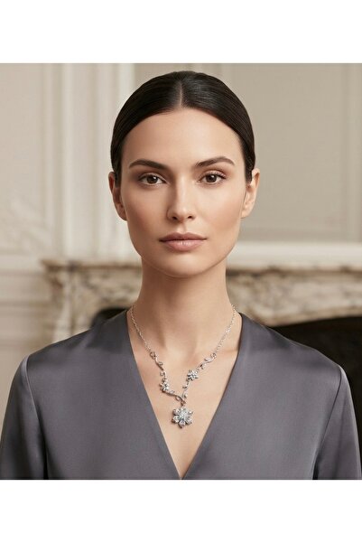 VLDORO Steel Silver Color White Zircon Stone Daisy and Leaf Model Necklace