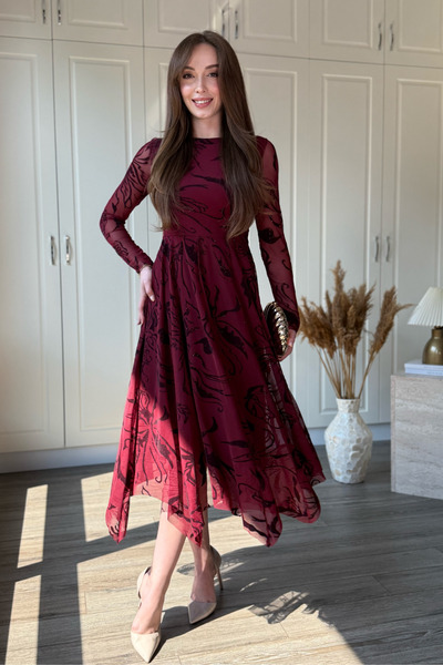 Dilay Gökoğlu Butik Simli Desenli Asimetrik Midi Bordo Elbise