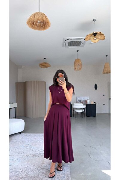 Buket Teke Burgundy Padded Skirt Blouse Set