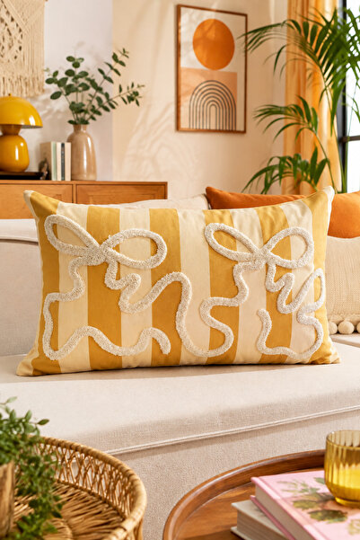 Pilloveland Punch Embroidered Throw Pillow Cover - 50X30 cm - - Pnk001