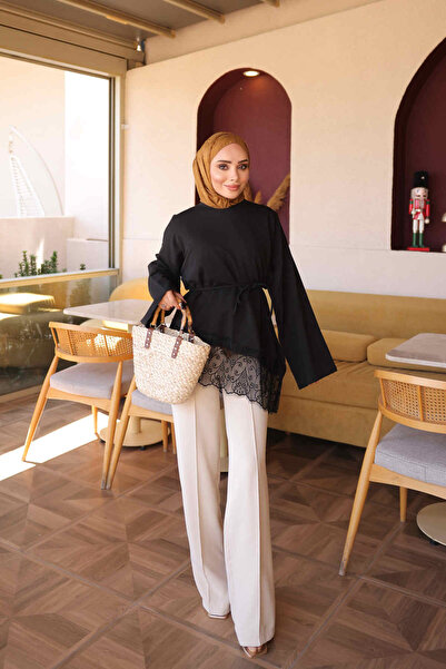 İmajButik Siyah Eteği Dantel Detaylı Bel Bağlamalı Tunik