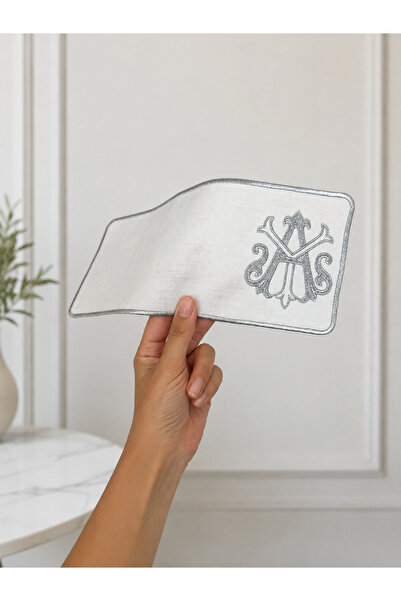 2Ddesign Kişiye Özel Monogram Nakışlı Nişan Tepsisi Örtüsü - 1 Adet