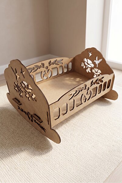 ERFA TASARIM Ahşap Oyuncak Bebek Beşiği Sallanır Mini Yatak Kuş Çiçek 23x34x2...