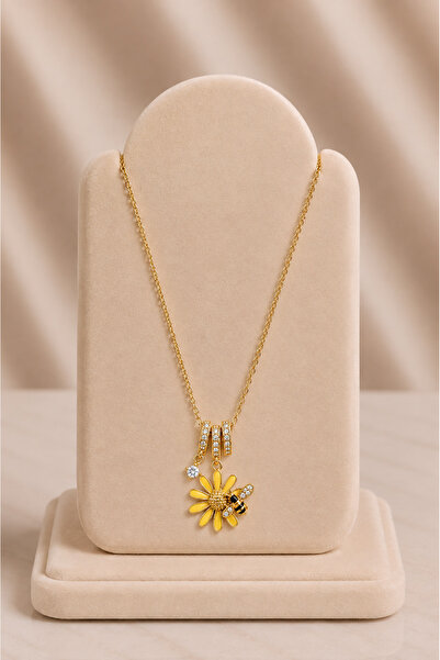 mdm style Gold Necklace with Bee and Flower Figures