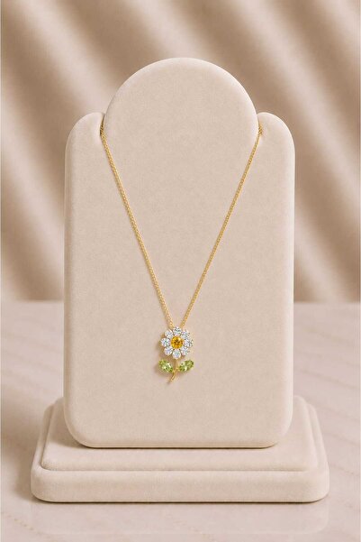 mdm style Gold Necklace with Flower Figures and Yellow and Green Stones