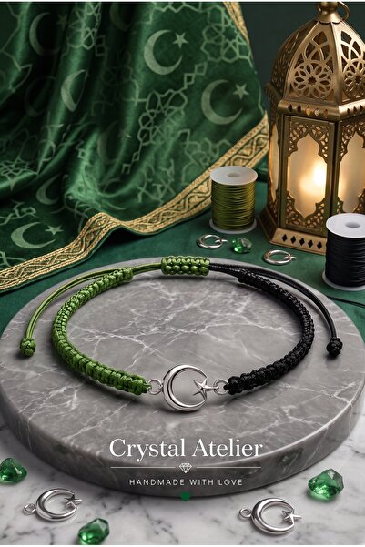 Crystal Atelier سوار مكرامية من نوع هاكي بلاك مون ستار مصنوع يدويًا وقابل للت...