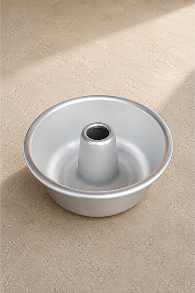 Kitchen Way Aluminum Tube Cake Mold Durable Cake Mold with Hole in the Center 500ml Pastry Mold Kw-3352
