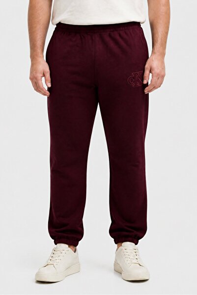 Calvin Klein Jeans Men Regular Fit Embroidered Logo Sweatpants, Burgundy