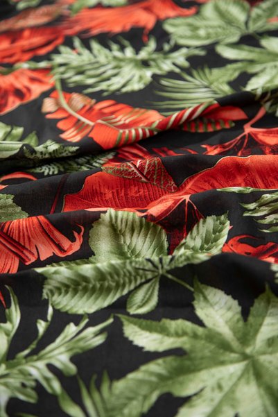 Roxxlen Țesătură cu model floral pe fundal negru 100x150 cm pentru rochii și cusut