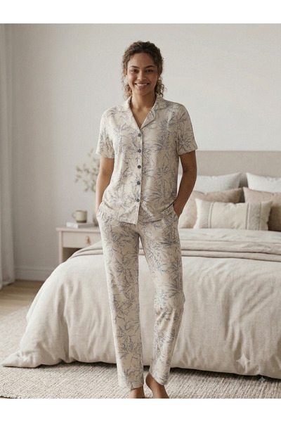 Ayvera Kadın Desenli Pijama Takımı – Yaka Detaylı Rahat Ev Giyim