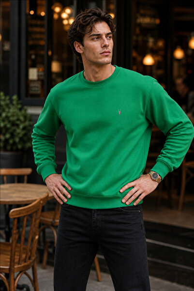 MAXIMILLIAN Men's Green Basic Crew Neck Relaxed Sweatshirt