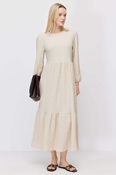 PAULMARK Women's Layered Detailed Crew Neck Textured Maxi Dress