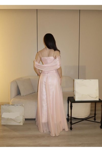 Razan فستان وردي كرنكل طويل