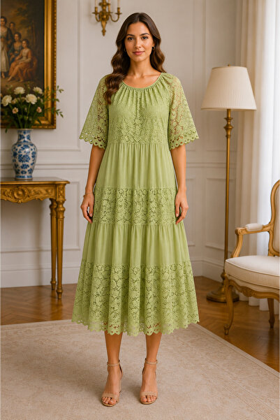 Italy Moda Rochie midi cu dantelă