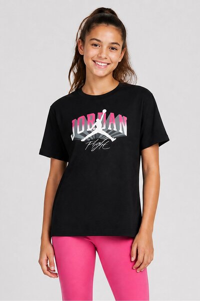 Nike Kids Girl Brand Logo Short Sleeve Outdoor T-Shirt, Black