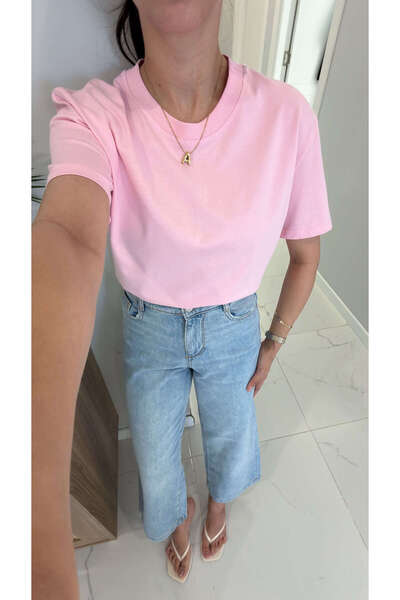 BİRCANÇİL Dlvin Giola Powder Pink Decorative Stitched Crew Neck T-Shirt