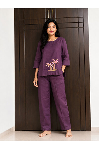 Devoiler Women’s Violet Cotton Co-Ord Set with Palm Tree Detail – Relaxed Top...