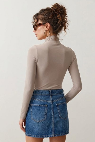 AÇELYA TEKSTİL Drawstring High Collar Body-Fitting Stretchy Knitted Luxury Women's T-Shirt