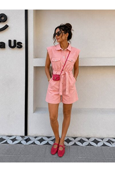 ON6STORE16 ON⁶ Kadın Ekru Gabardin Kemerli Gömlek Yaka Kolsuz Cepli Şort Tulum