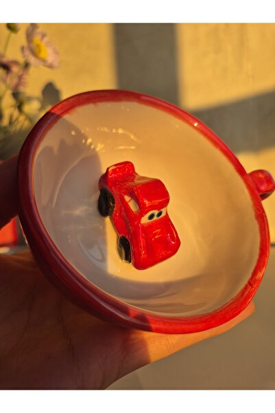 yammart Şimşek McQueen Temalı El Yapımı Seramik Kupa – El Boyaması Dekoratif ...