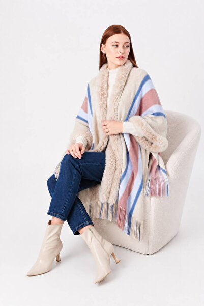 SFG Women's Knitwear Poncho with Fur Detail and Tassels, Shawl Collar Poncho