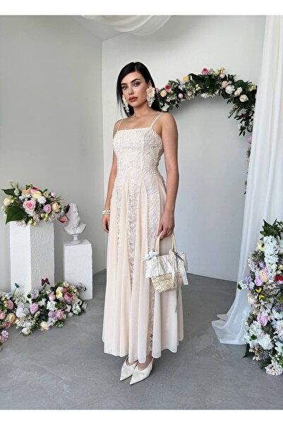 Miss Beyoğlu Women's Strappy Floral Embroidered Tulle Detail Long Dress