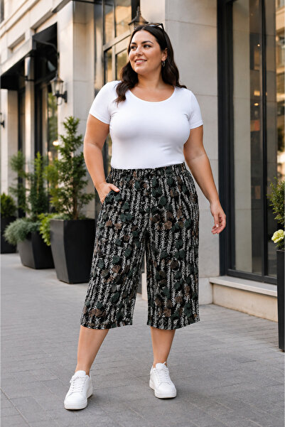 SOSYETE AVM Women's Curve Plus Size Elastic Waist Patterned Loose Cut Shorts ...