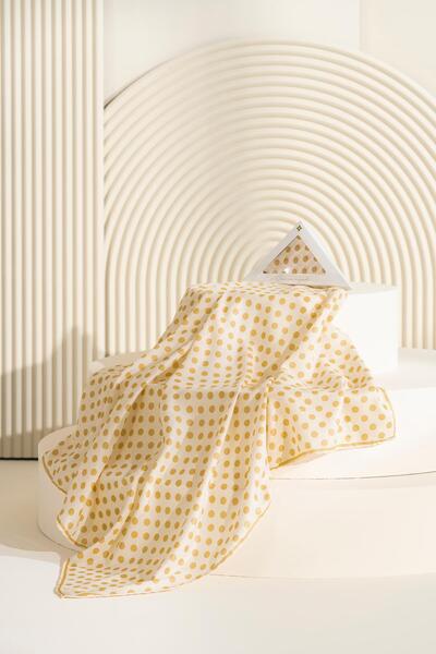 JAWEL Polka Dot Pattern Soft Scarf